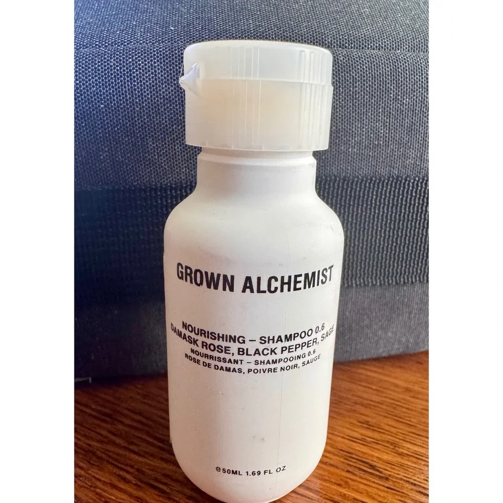 Grown Alchemist Nourishing Shampoo 0.6 Damask Rose Black Pepper & Sage 50mL